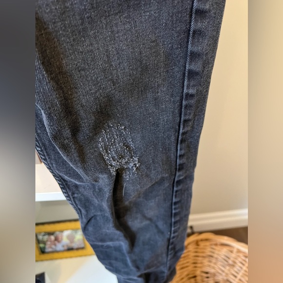 DNMX Skinny Jeans Size 34 Black Distressed with Red Pocket Details - Picture 2 of 8